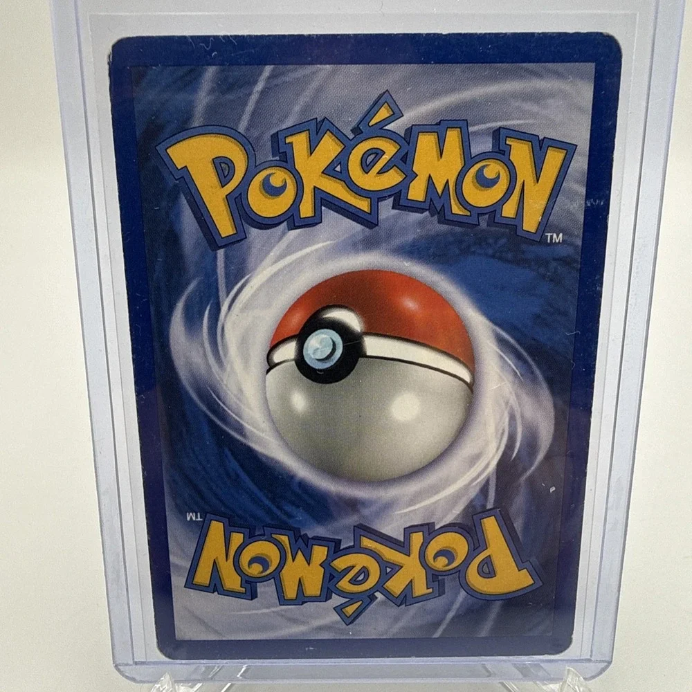 Trainer Brock's Protection 1stEdition Rare 101/132 Gym Challenge